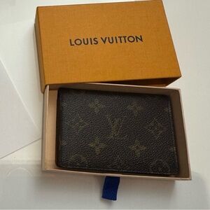 Louis Vuitton Monogram Card Holder